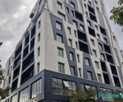 AMBIENT BIZNESI ME QERA 250 M2 RRUGA E BARIKADAVE 5000 EURO
