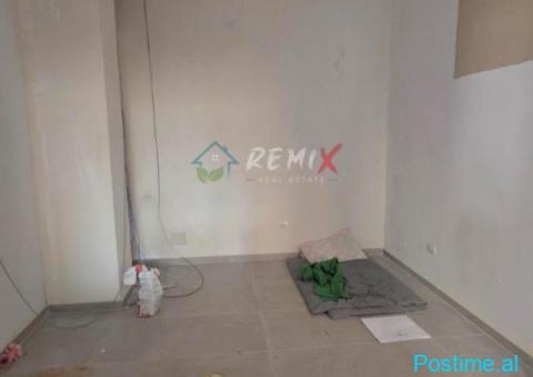 🏢 JEPET AMBIENT ME QIRA – ZONA E PLAZHIT - 4/6