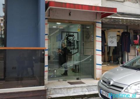 Dyqan 40m2, Tirana e Re - Blloku - 3/4