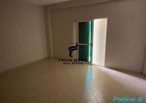 AMBJENT ME QERA 250 M2 KODRA E DIELLIT 1000 EURO - 3/7