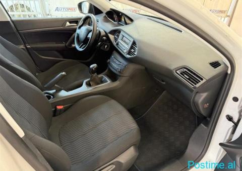 AUTO MIX RENT, PEUGEOT 308 - 2/6