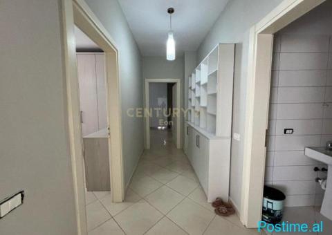 +355684394200 Apartament 2+1+2 me qira në Qender, Durrës - 1/10