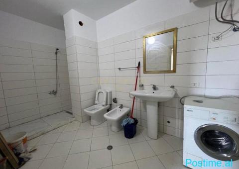 +355684394200 Apartament 2+1+2 me qira në Qender, Durrës - 10/10