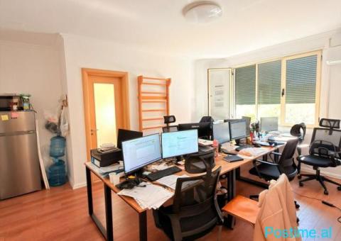 JEPET ME QERA AMBIENT BIZNESI PRANE BASHKISE, DURRES - 4/5