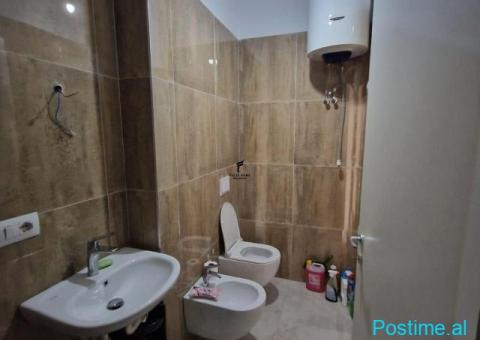 ZYRE ME QERA 123 M2 RRUGA E KAVAJES 1.070 EURO FH-80287 - 4/5