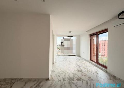 ZYRE ME QERA 70 M2 RRUGA E KAVAJES 90.000 LEKE FH-81720 - 2/4