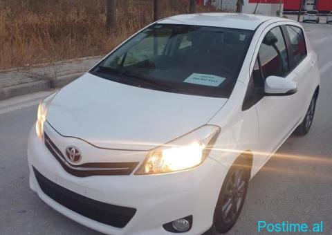 Yaris - 2/10