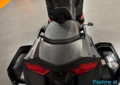 HONDA GOLDWING 1800 - 6/7