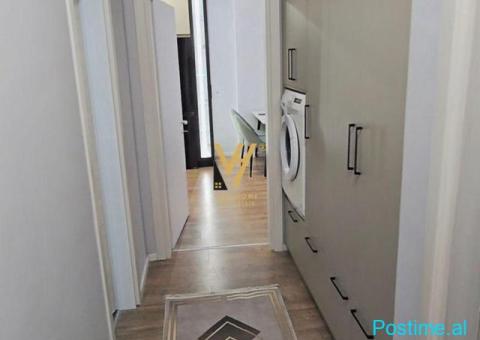 JEPET APARTAMENT 1+1+BLK ME QERA TE ZOGU I ZI 70.000 LEKE - 2/4