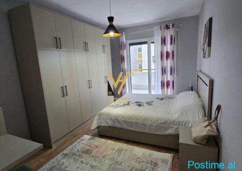 JEPET APARTAMENT 1+1+BLK ME QERA TE ZOGU I ZI 70.000 LEKE - 3/4