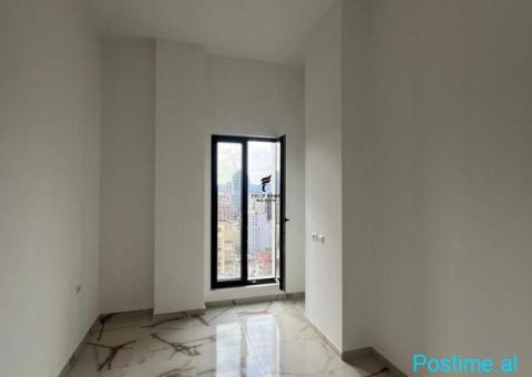 ZYRE ME QERA 106M2 RRUGA E BARRIKADAVE 120.000 LEKE FH-85730 - 2/6