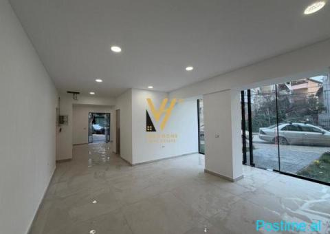 JEPET DYQAN 52 M2 ME QERA NE XHAMLLIK 1.000 EURO - 1/4