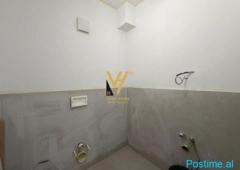 JEPET DYQAN 52 M2 ME QERA NE XHAMLLIK 1.000 EURO - 4/4