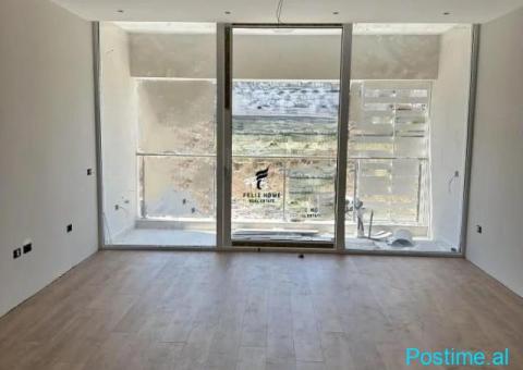 ZYRE ME QERA 120M2 KOMUNA E PARISIT 1.700 EURO FH-86536 - 1/6