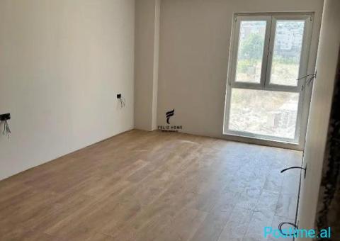 ZYRE ME QERA 120M2 KOMUNA E PARISIT 1.700 EURO FH-86536 - 2/6