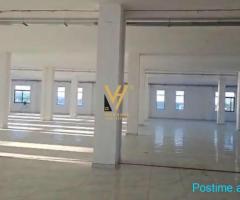 JEPEN DY KATE BIZNESI 3.400 M2 ME QIRA NE FUSHE KRUJE 6.000E