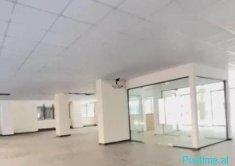 AMBIENT BIZNESI PER QERA 446M2 YZBERISHT 4.600 EURO FH-85716 - 2/3
