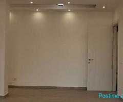 🏢 JEPET ME QIRA ZYRË – RRUGA E KOSOVARËVE, TIRANË 📍 Vendn