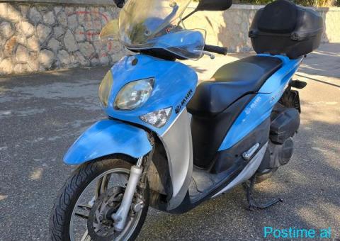 Yamaha XENTER 125 model 2013. - 1/8
