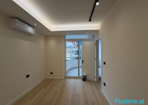 0692268458 Shitet ,Apartament 1+1, Komuna e Parisit, Tirane - 1/9