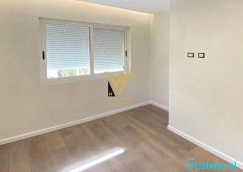JEPET ZYRE 72 M2 ME QIRA TE KIKA 1, KOMUNA E PARISIT 750 EUR - 1/4