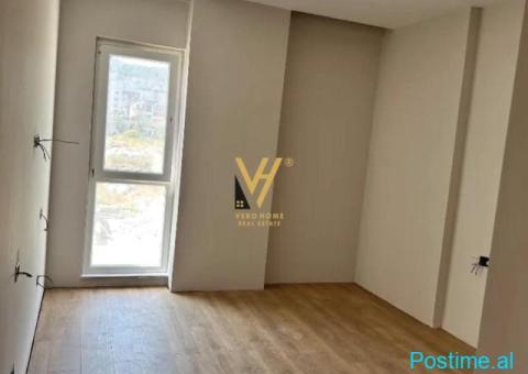 JEPET AMBIENT BIZNESI 117 M2 ME QERA KOMUNA PARISIT 1.900 EU - 5/6