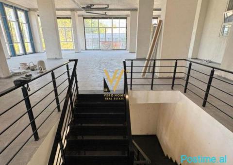 JEPET AMBIENT BIZNESI 1.100 M2 TE BULEVARDI I RI 6.800 EURO