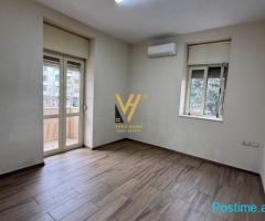 JEPET ZYRE 75 M2 ME QERA TE BULV. ZOGU I PARE 100.000 LEKE
