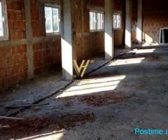 JEPET MAGAZINE 880 M2 ME QIRA NE VORE 2.200 EURO
