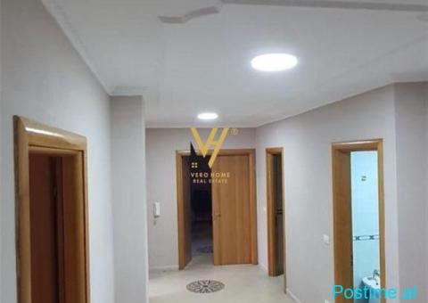 JEPET ZYRE 160 M2 ME QIRA NE QENDER 1.300 EURO - 3/7