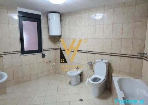 JEPET ZYRE 160 M2 ME QIRA NE QENDER 1.300 EURO - 4/7