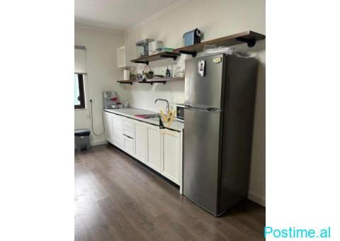 JEPET ZYRË 3+1+2, 108 M2 ME QIRA BLLOK 1.100 EURO - 4/6