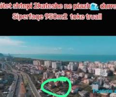 Okazionnn shitet shtepi 2 kateshe ne plazh
