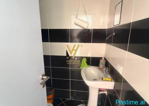 JEPET ZYRE 23 M2 ME QIRA TE KOMUNA E PARISIT 40.000 LEKE - 3/4