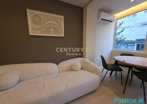 Apartament 1+1 Me Qira në Sheshi Willson - 8/10