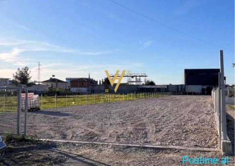 JEPET TOKE 1.200 M2 ME QERA NE BATHORE 700 EURO