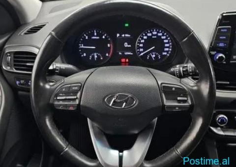 Hyundai i30 1.6 - 4/8