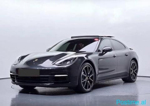 Porsche Panamera - 1/6