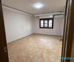 ZYRE ME QERA 165 M2 KOMUNA E PARISIT 1.200 EURO