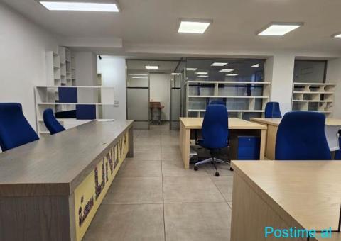 Ambient zyre me qira te Komuna Parisit - 2/3