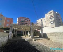+355682100012 Tokë për Shitje me Leje Ndërtimi tek Rrugica e