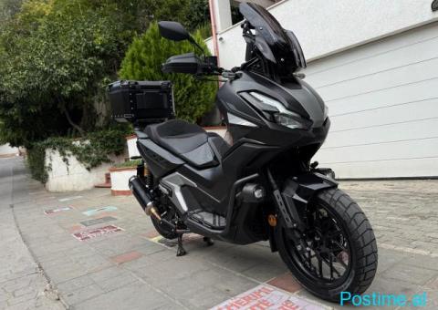 Honda Adv 350 - 4/9