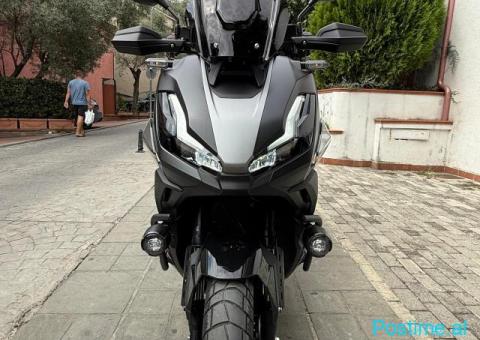 Honda Adv 350 - 8/9