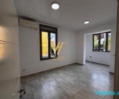 JEPET ZYRE 75 M2 ME QERA TE MEDRESEJA 60.000 LEKE