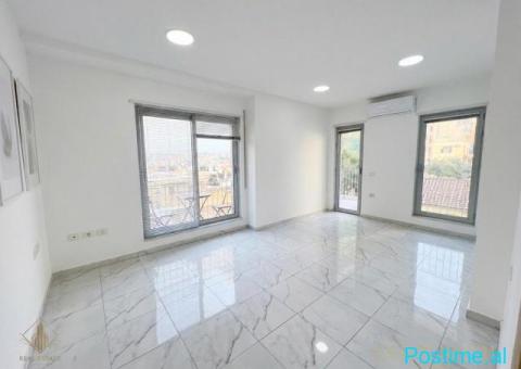 Jepet me qira ambient për zyra 135 m² – Rruga e Kavajës - 1/7