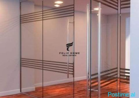 AMBIENT BIZNESI ME QERA 348 M2 SELITE 4.200 EURO