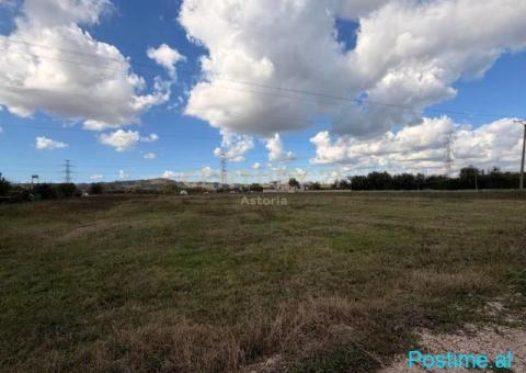 TOKË NË SHITJE 3.400 m² PRANË AEROPORTIT TË RINASIT