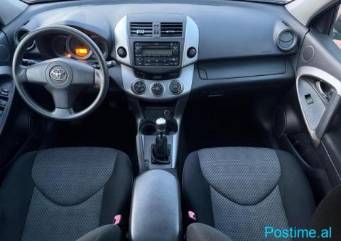 Toyta Rav-4 - 8/9