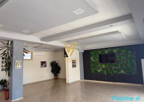 JEPET AMBIENT BIZNESI 150 M2 ME QERA NE LAPRAKE 100.000 LEKE - 1/4