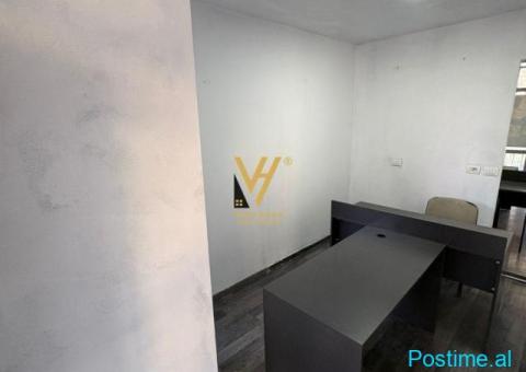 JEPET ZYRE 15 M2 ME QIRA TE KOMUNA E PARISIT 15.000 LEKE - 3/3